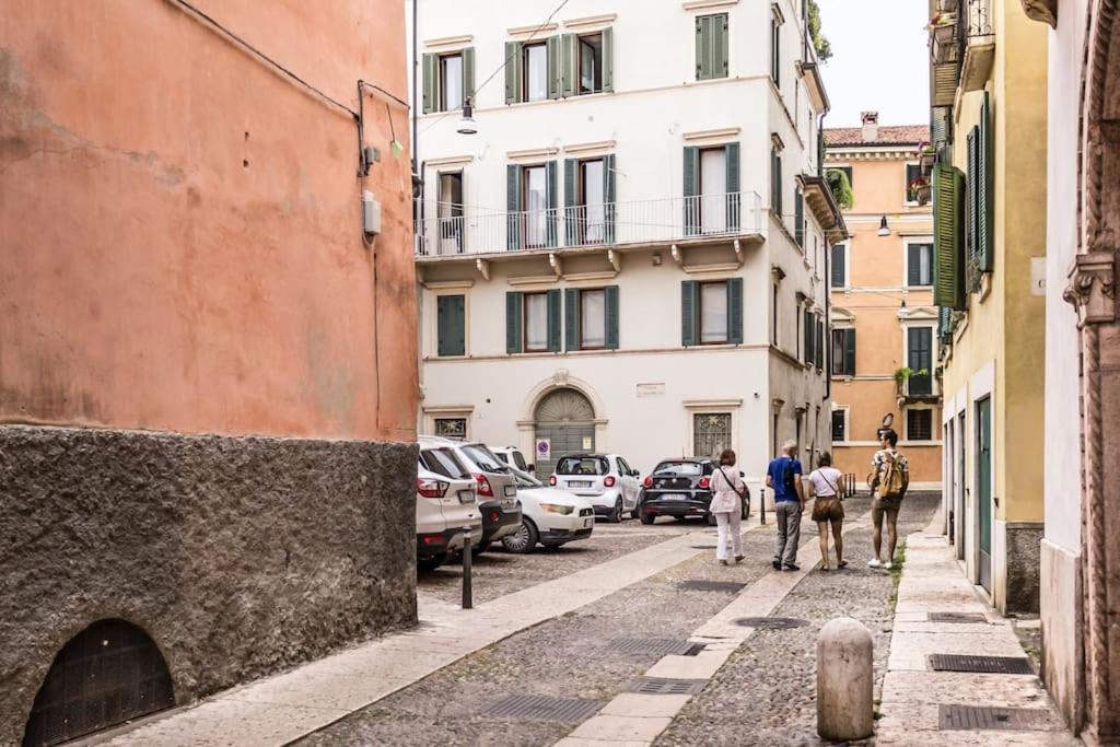 Apartment Residenza Angels @piazzadelleerbe Verona