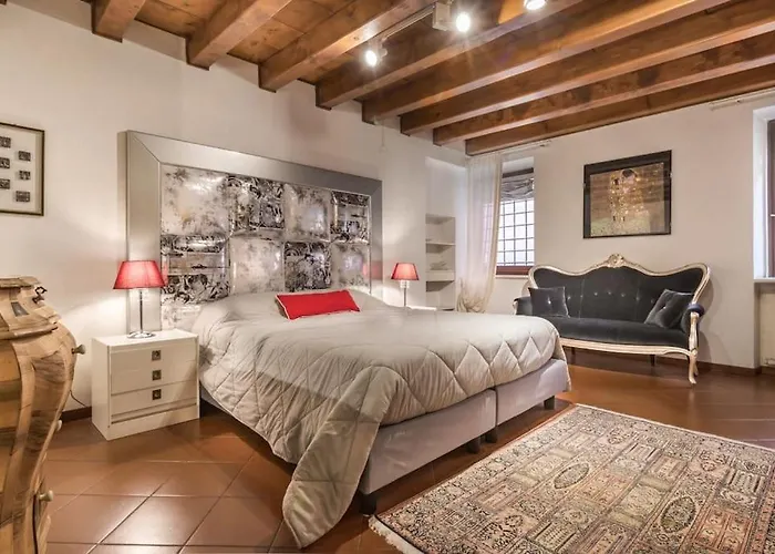 Residenza Angels @Piazzadelleerbe
